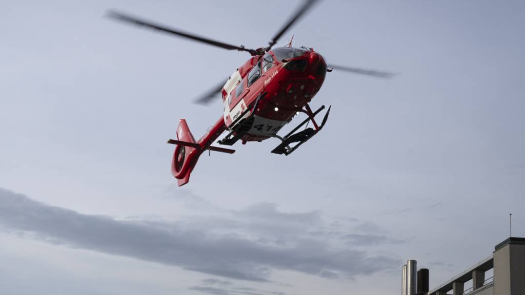 Frau stirbt bei Frontalkollision auf der A16 bei Moutier