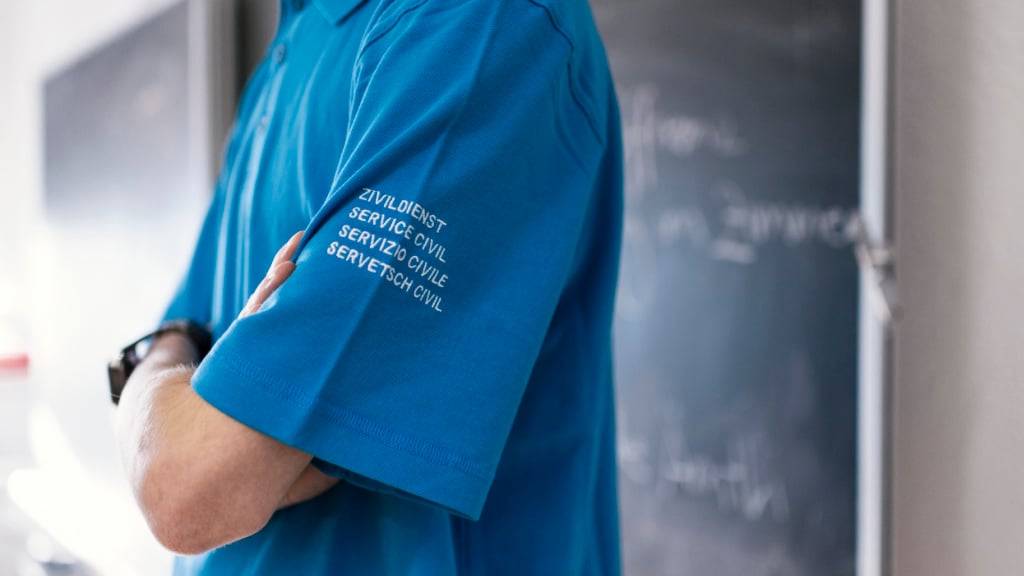 Die Mehrheit der zuständigen Ständeratskommission will den Wechsel von der Armee in den Zivildienst erschweren. Sie folgt damit Bundesrat und Nationalrat. (Themenbild)