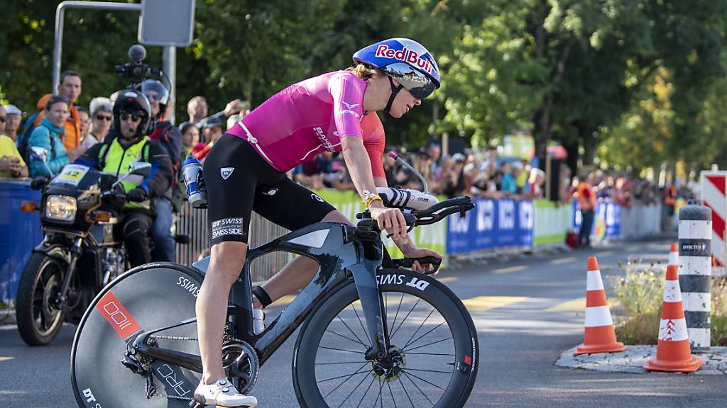 Daniela Ryf - hier im September 2021 beim Ironman Switzerland - legte die Differenz zu den Konkurrentinnen in ihrer Paradedisziplin Rad