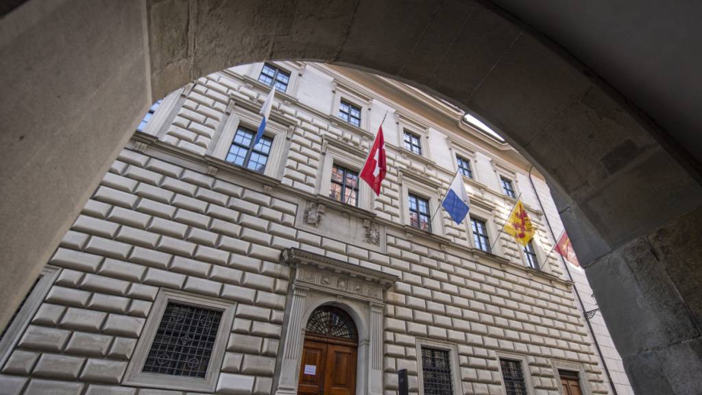 Der Kanton Luzern regelt die räumliche Besiedlung seines Kantonsgebiets im Richtplan, der in revidierter Form ab Montag öffentlich aufliegt. (Archivaufnahme des Reigerungsgebäudes)