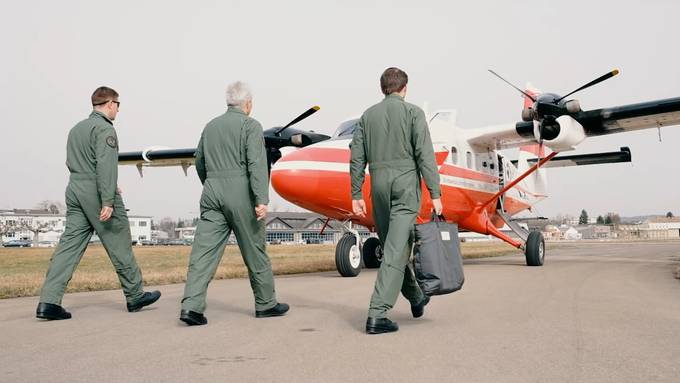 Ein Besuch bei Swisstopo auf dem Flugplatz Dübendorf