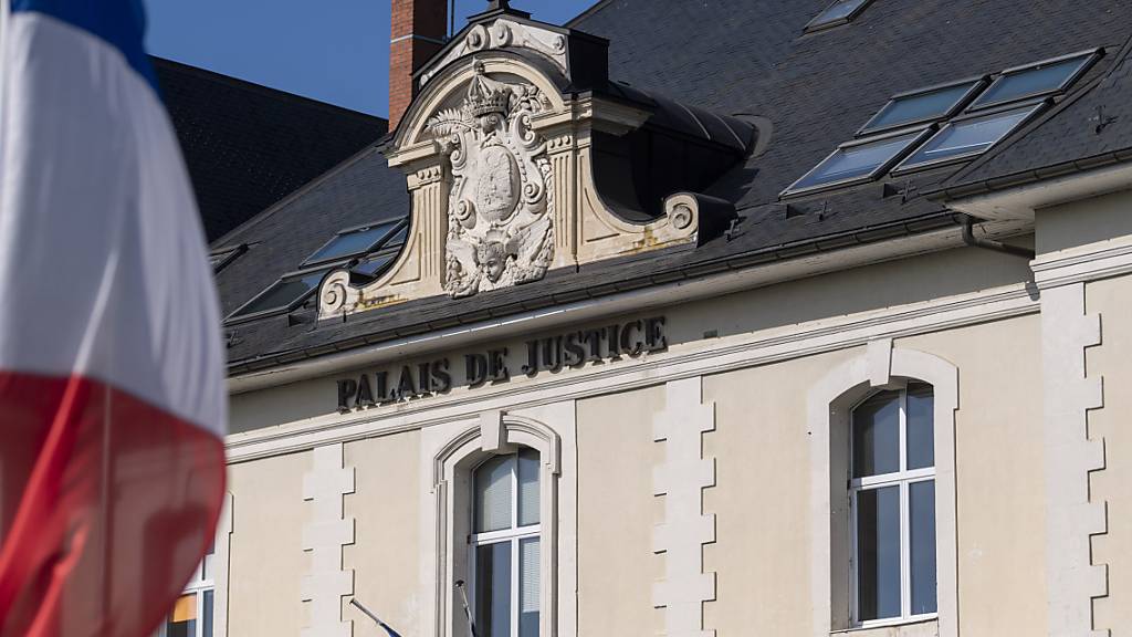 Nach der Entführung ihrer Tochter und ihrem Untertauchen in der Schweiz hat die angeklagte Mutter vor der französischen Justiz im Berufungsverfahren eine Strafmilderung erreicht. (Symbolbild)