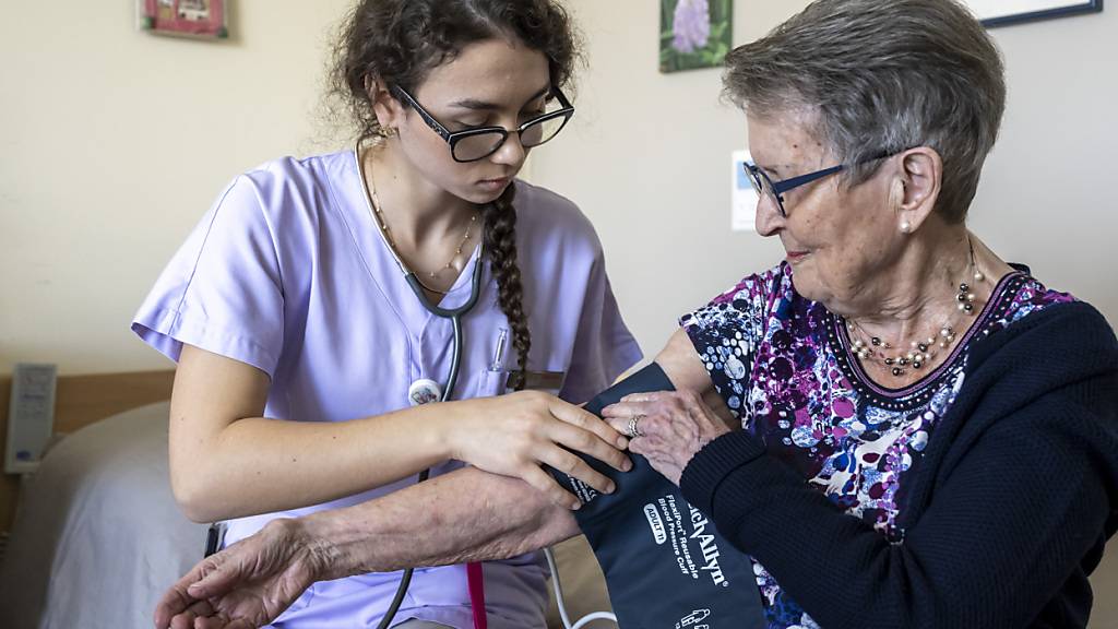 Ausserrhoden ergreift Massnahmen zur Umsetzung der Pflegeinitiative