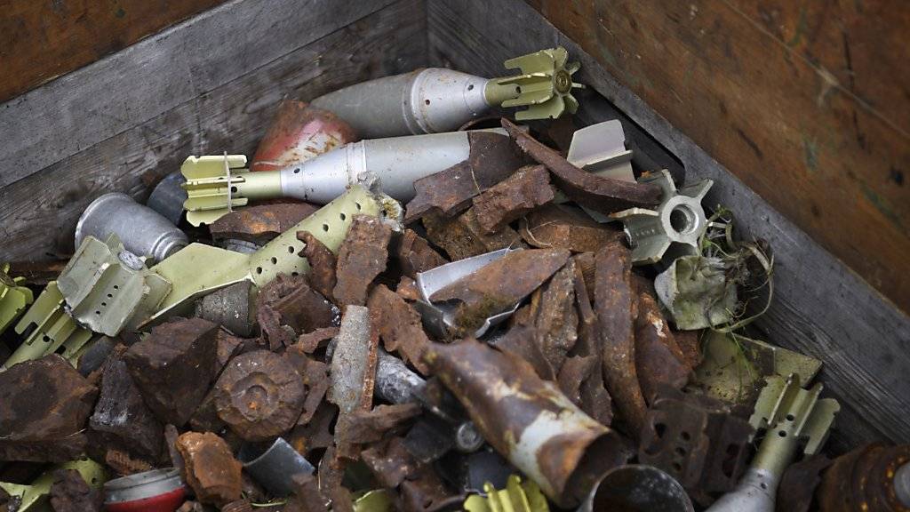 Die Schweizer Armee beseitigte im vergangenen Jahr 33 Tonnen Munitionsschrott und 352 Blindgänger. (Archivbild)