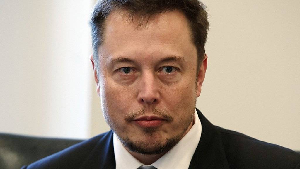 Tesla CEO Elon Musk twittert auch nach Einigung mit SEC weiter. (Archiv)