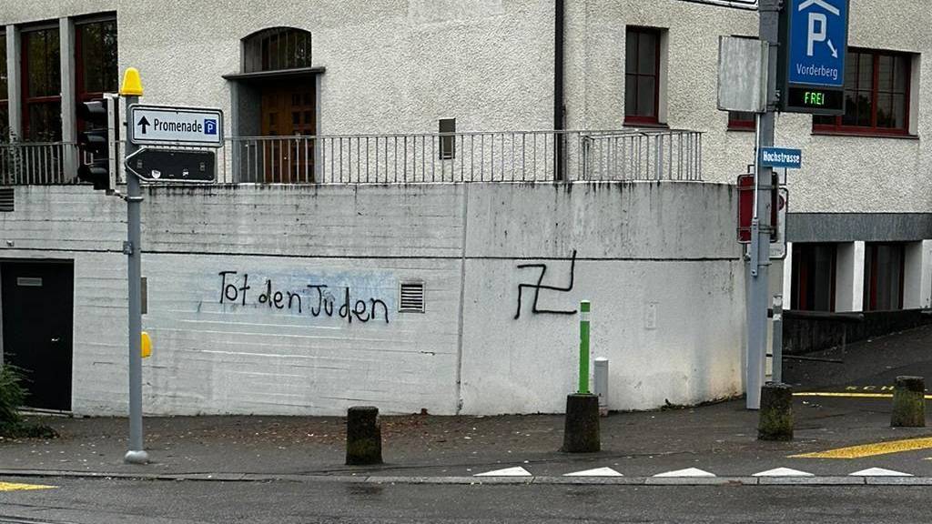Wieder judenfeindliche Botschaften in Zürich Fluntern – Polizei ermittelt