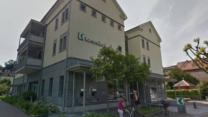 St.Galler Kantonalbank von zwei Kunden angezeigt