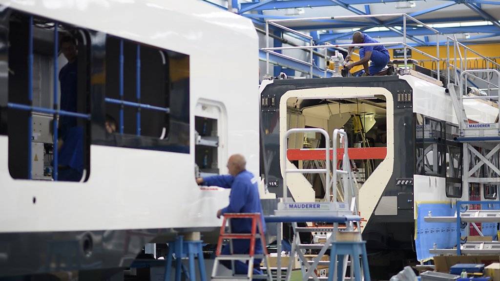 Der Zughersteller Stadler wartet beim Bau seiner Gotthard-Schnellzüge auf die Lieferung der Zugsicherungssysteme von Siemens.(Archivbild)