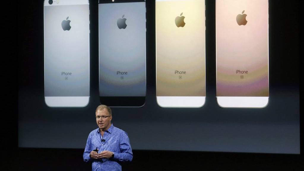 Das neue iPhone SE kommt in vier verschiedenen Farben.