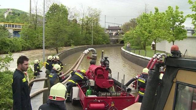 Hochwasser führt zu fast 300 Feuerwehreinsätzen