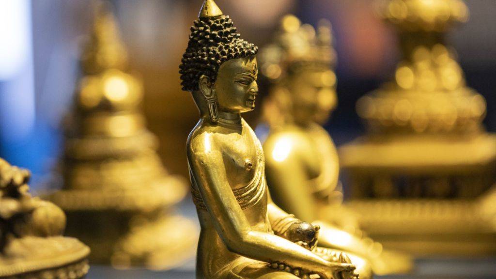 Einer von über 50 Buddhas in der Ausstellung «Erleuchtet - Die Wege der Buddhas» im Museum der Kulturen Basel.