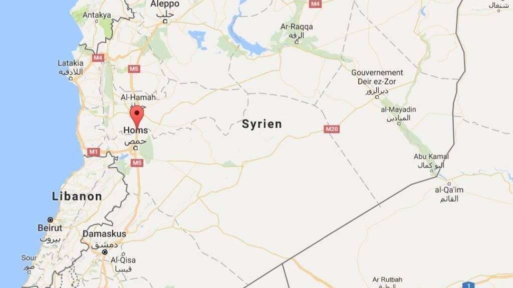 Die Stadt Rastan unweit der syrischen Metropole Homs wird von Rebellen kontrolliert. (Bild googlemaps)