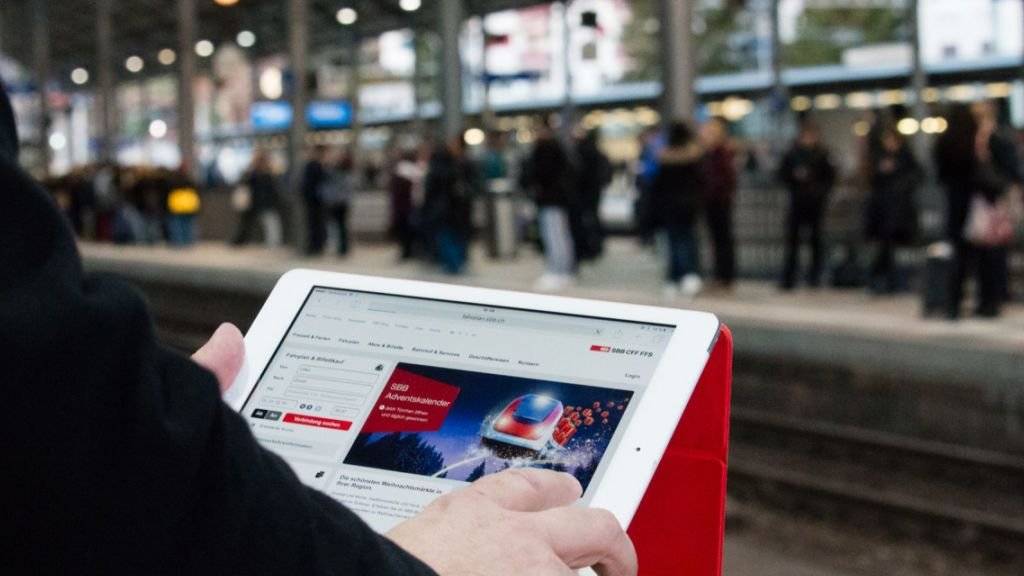 An rund 80 Bahnhöfen können Pendler das kostenlose Internet nutzen.