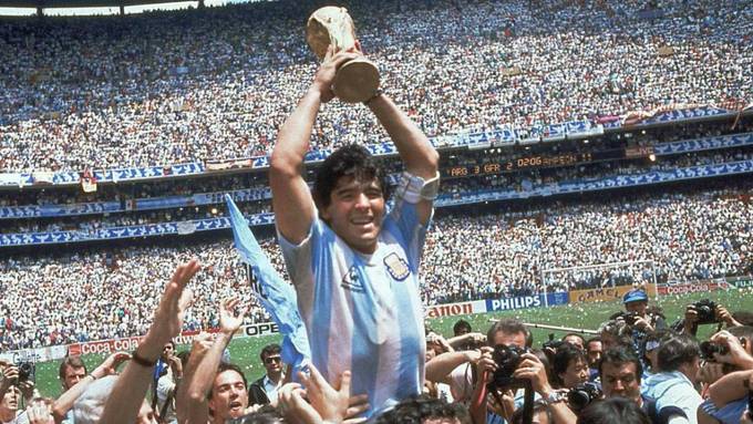 Für fast 9 Millionen Franken: Maradona-Trikot hat neuen Besitzer