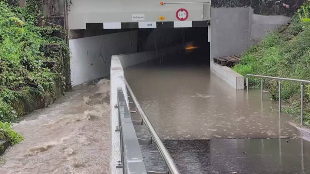 Unwetter: Bei der Kapo Aargau gingen gestern während drei Stunden 160 Meldungen ein