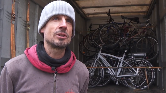 «Ein Fahrrad kann in Afrika ein Leben verändern» – Organisation sammelt alte Velos im Rheintal