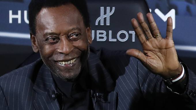 Pelé kurzzeitig wieder auf Intensivstation verlegt