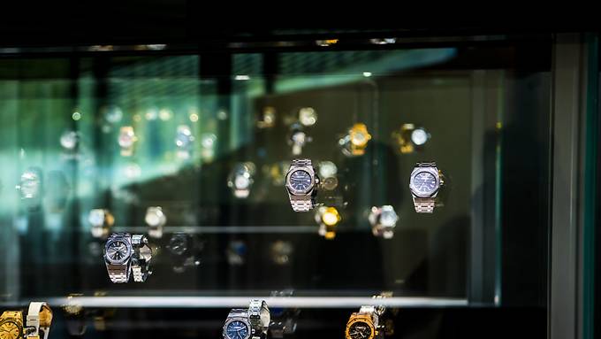 Schweiz bleibt laut Studie Weltmarktführer bei Uhren und Schmuck