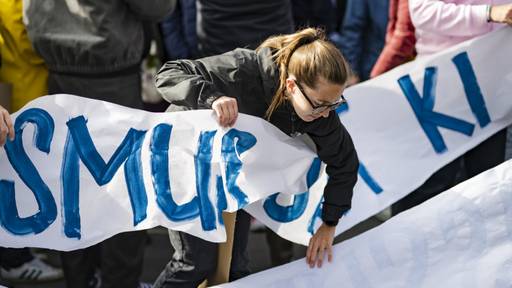 Desinformation besorgt mehr als Hälfte der Schweizer Bevölkerung