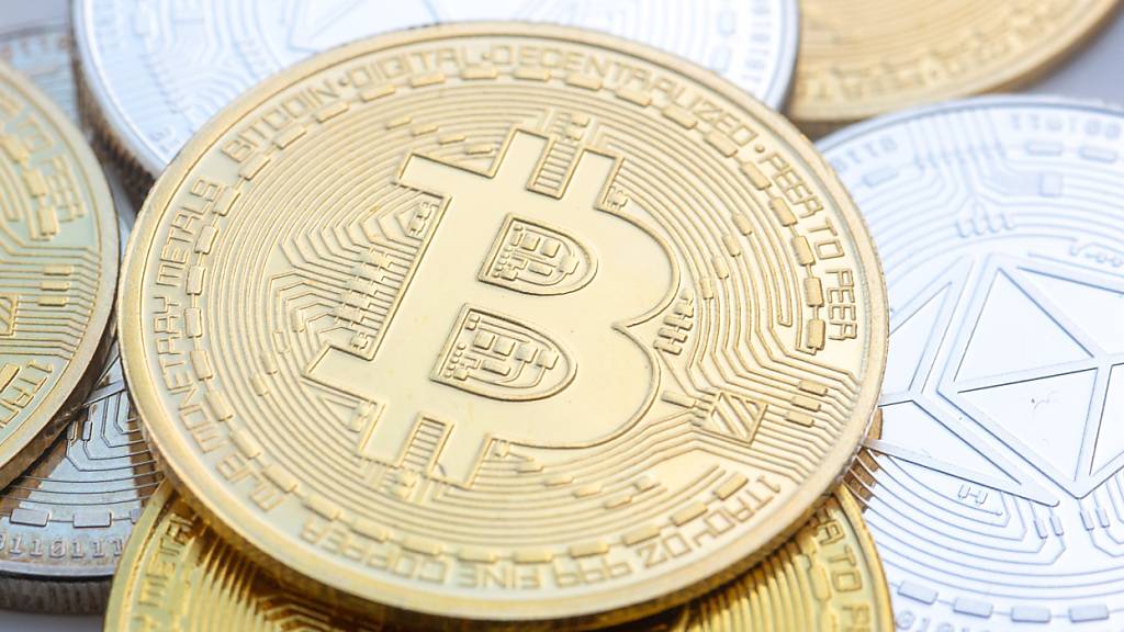 Kryptowährungen unter Druck: Bitcoin fällt kurz unter 60'000 Dollar