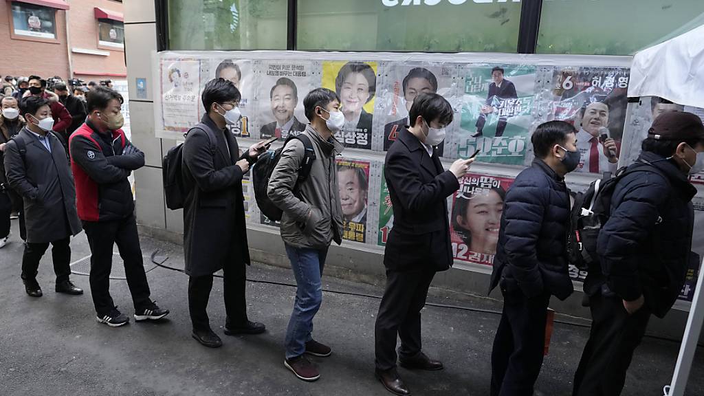 Präsidentenwahl in Südkorea: Hohe Beteiligung bei Vorauswahl