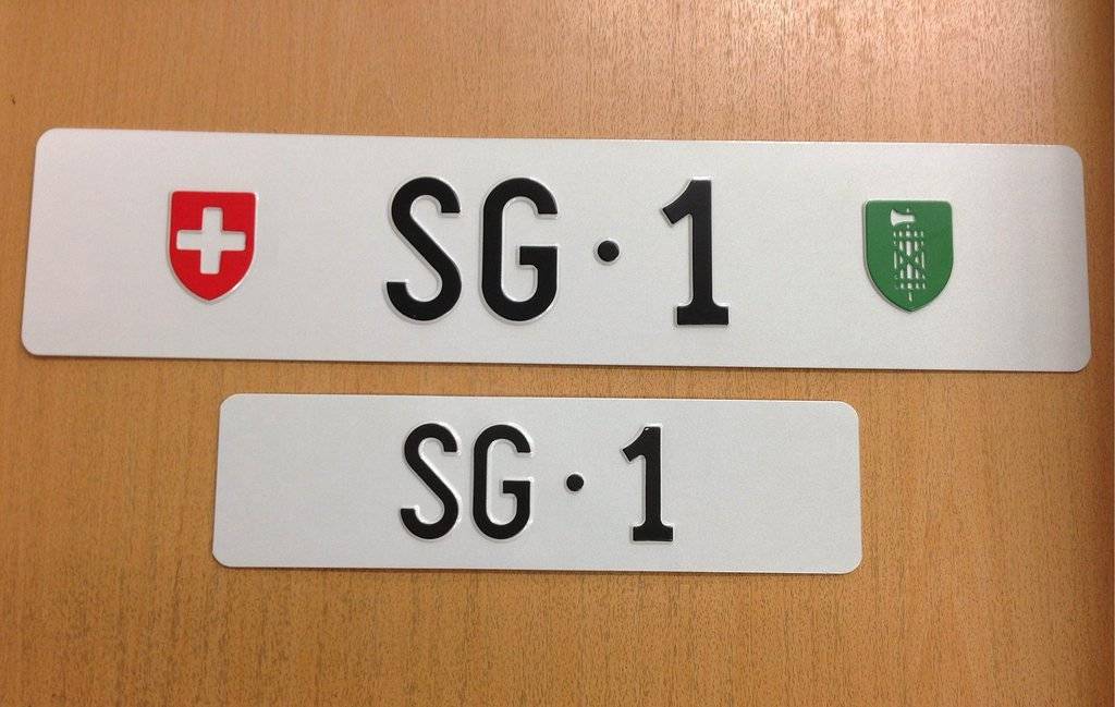 Nicht mehr die teuerste Autonummer der Schweiz: «SG 1». (Bild: KEYSTONE/Strassenverkehrsamt St.Gallen)