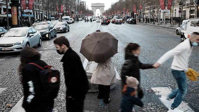 Ab Silvester gilt in ganz Paris Maskenpflicht