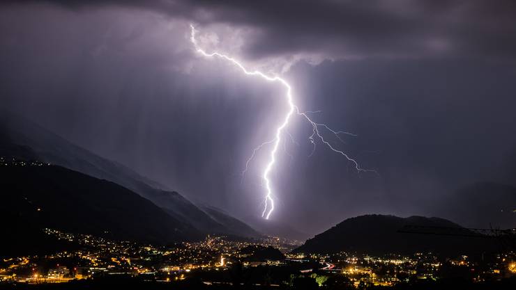 Starke Gewitter, viele Blitze über der Schweiz - doch das ...