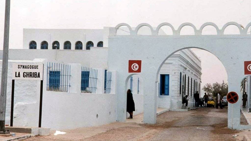 Der nun angeklagte mutmassliche Dschihadist gilt als Drahtzieher des Anschlags auf eine Synagoge auf der tunesischen Ferieninsel Djerba 2002. Dabei kamen 21 Menschen ums Leben. (Archivbild)