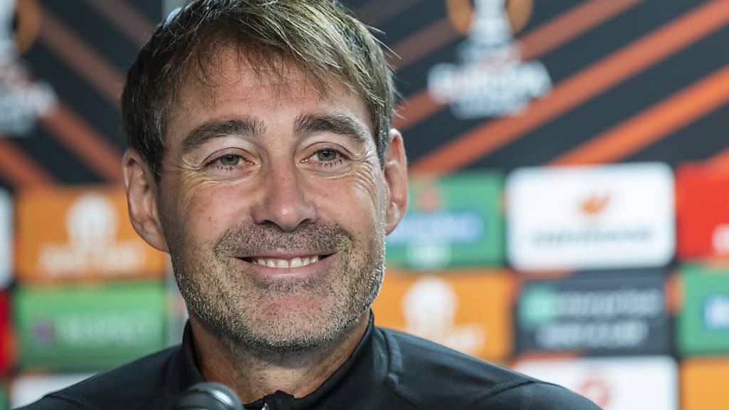 René Weiler weiss, wie man gegen Slavia Prag gewinnt: 2016 schaltete er die Tschechen mit Anderlecht in den Playoffs der Europa League aus