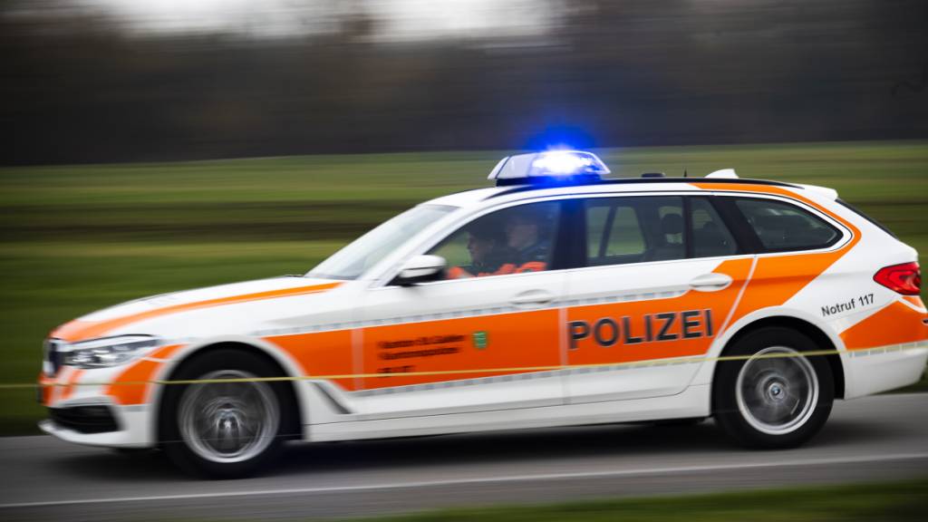 Patrouillen der Kantonspolizei St. Gallen standen am Freitag und Samstag bei Verkehrskontrollen im Einsatz. (Archivaufnahme)