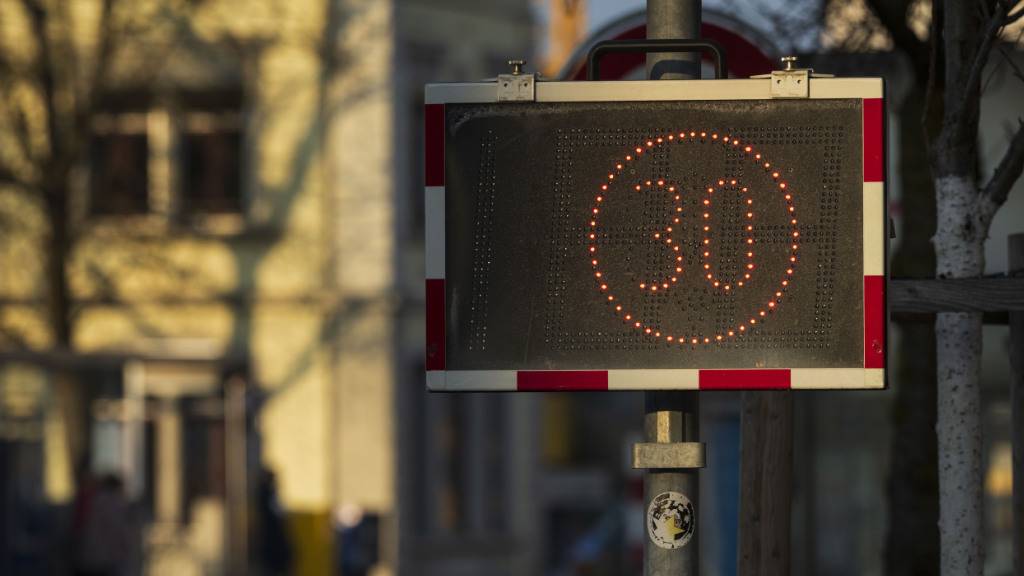 Kein Aufschub bei Strassengesetz wegen Stadtzürcher Beschwerde