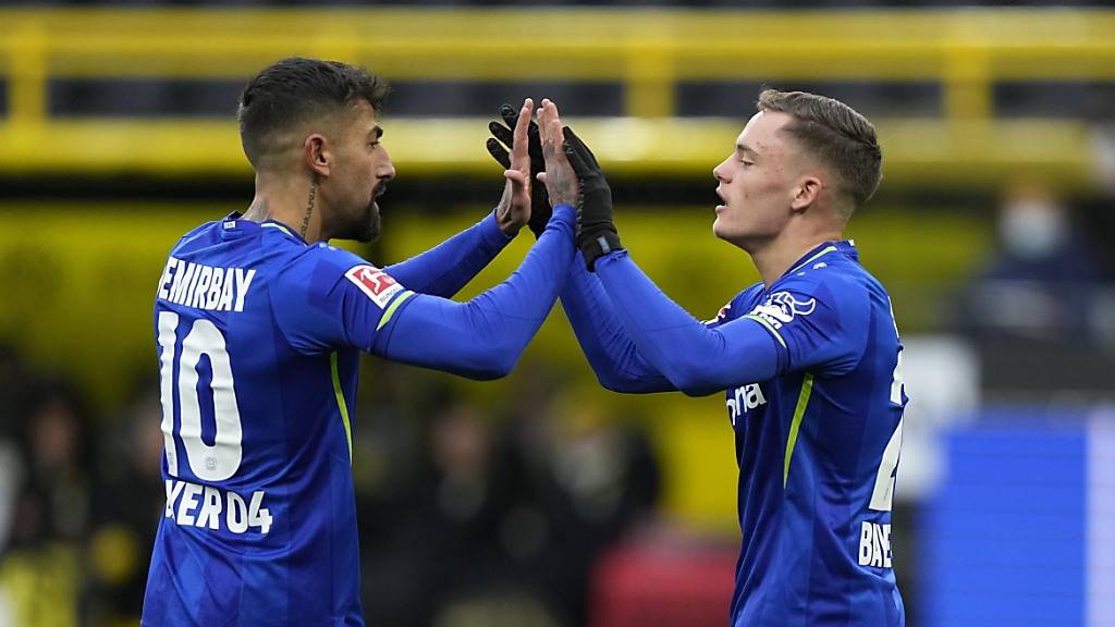 Florian Wirtz (rechts) gehörte zu den Torschützen von Leverkusen