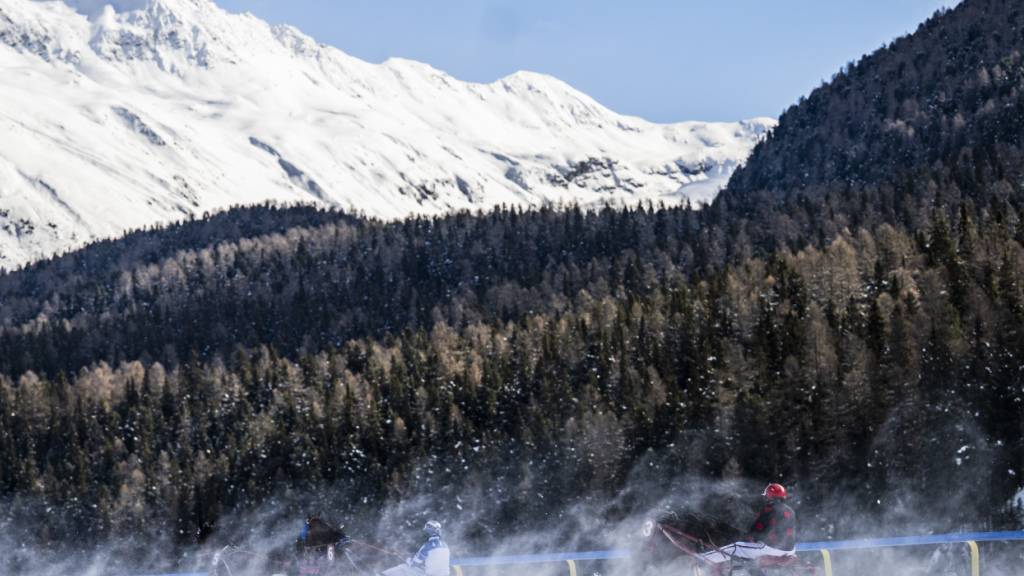 Aussenseiter Snow Player dominiert im Grossen Preis von St. Moritz
