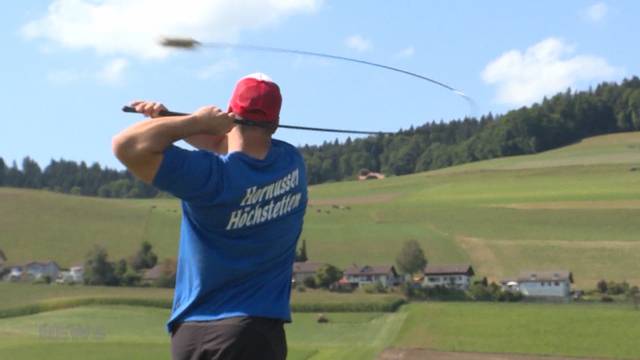 Eidgenössisches Hornusserfest in Walkringen ist gestartet