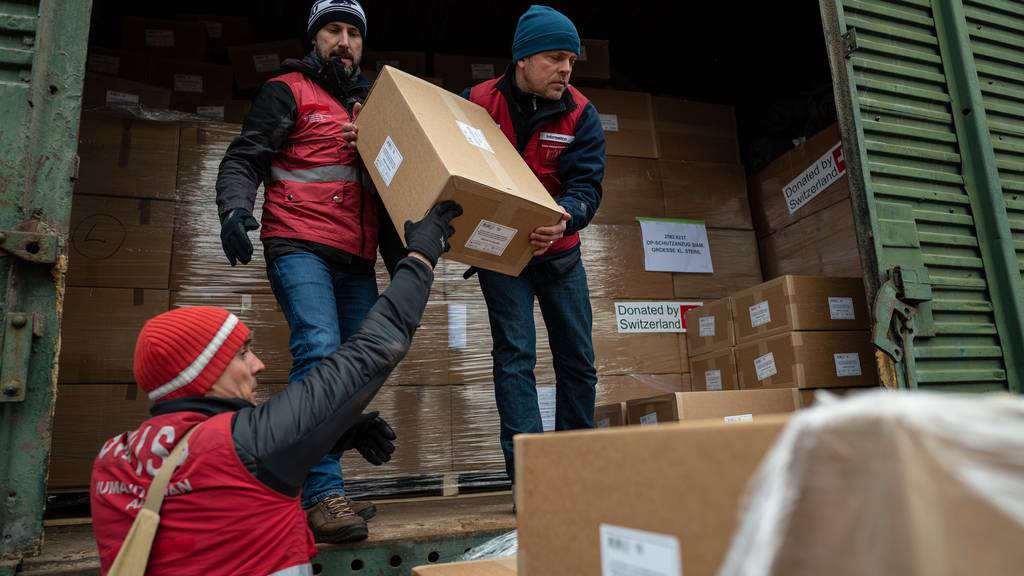 Caritas rät von privaten Hilfspäckli in die Ukraine ab