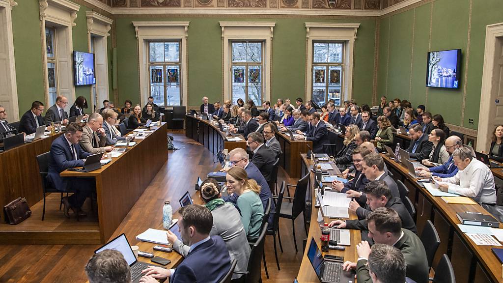 Das Zuger Kantonsparlament debattierte am Donnerstag über das neue Strassenbauprogramm. (Archivbild)