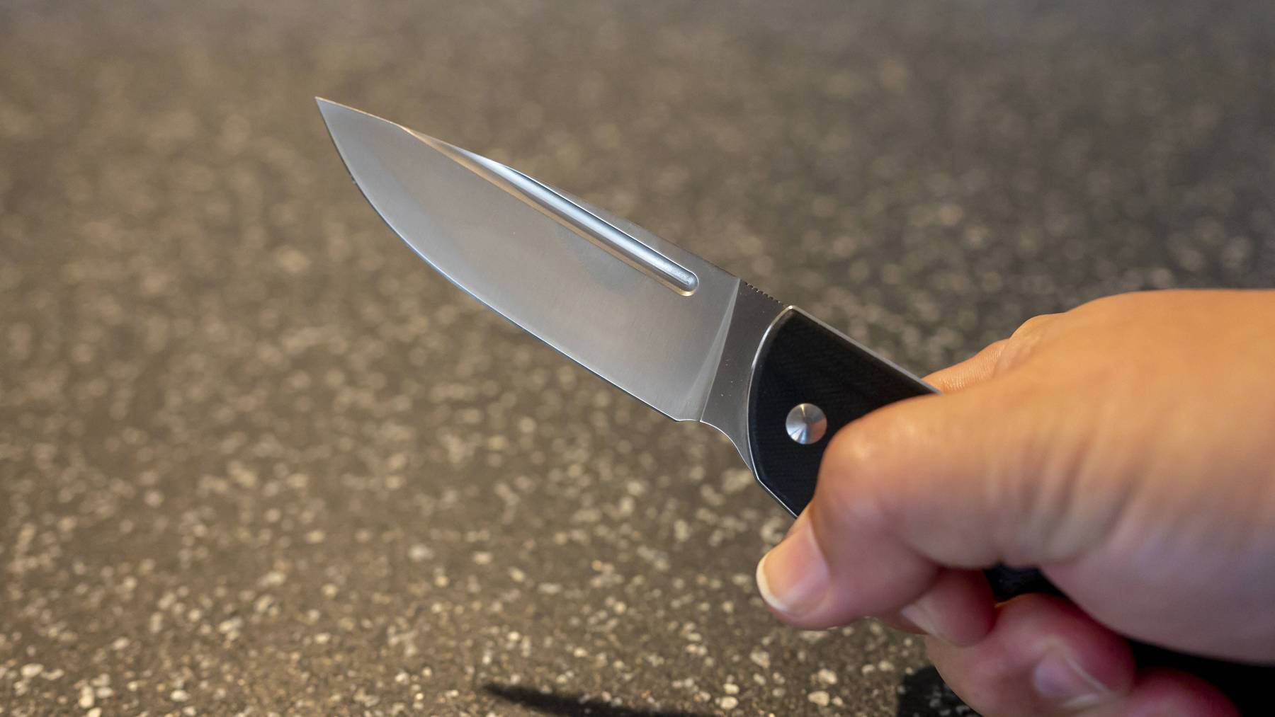 Messer, Messerangriff, Messerattacke, Messer-Angriff, Messer-Attacke (Symbolbild)