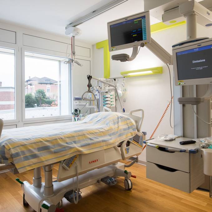 Kantonsspital Schwyz muss bereits Intensivpatienten verlegen