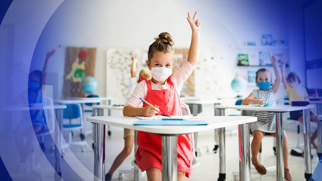 Schule-Kinder-Makske