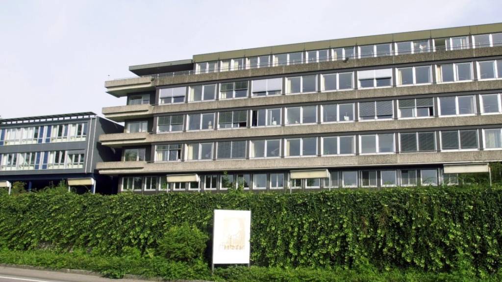 Kanton Zug schafft 280 neue Asylplätze bei altem Kantonsspital
