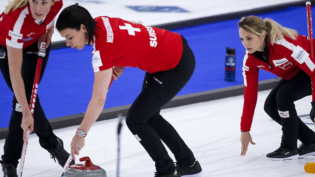 Schweizer Curlerinnen gewinnen Round Robin PilatusToday