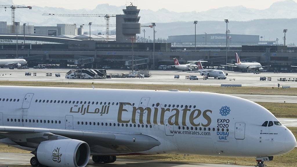 Die Emirates investiert nicht nur in Flugzeuge. Der Weinkeller der Fluggesellschaft ist riesig. (Archivbild)