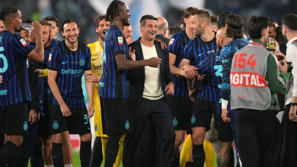 Cristian Chivu gewinnt in seiner ersten Saison als Trainer von Inter Mailand sogleich das Double