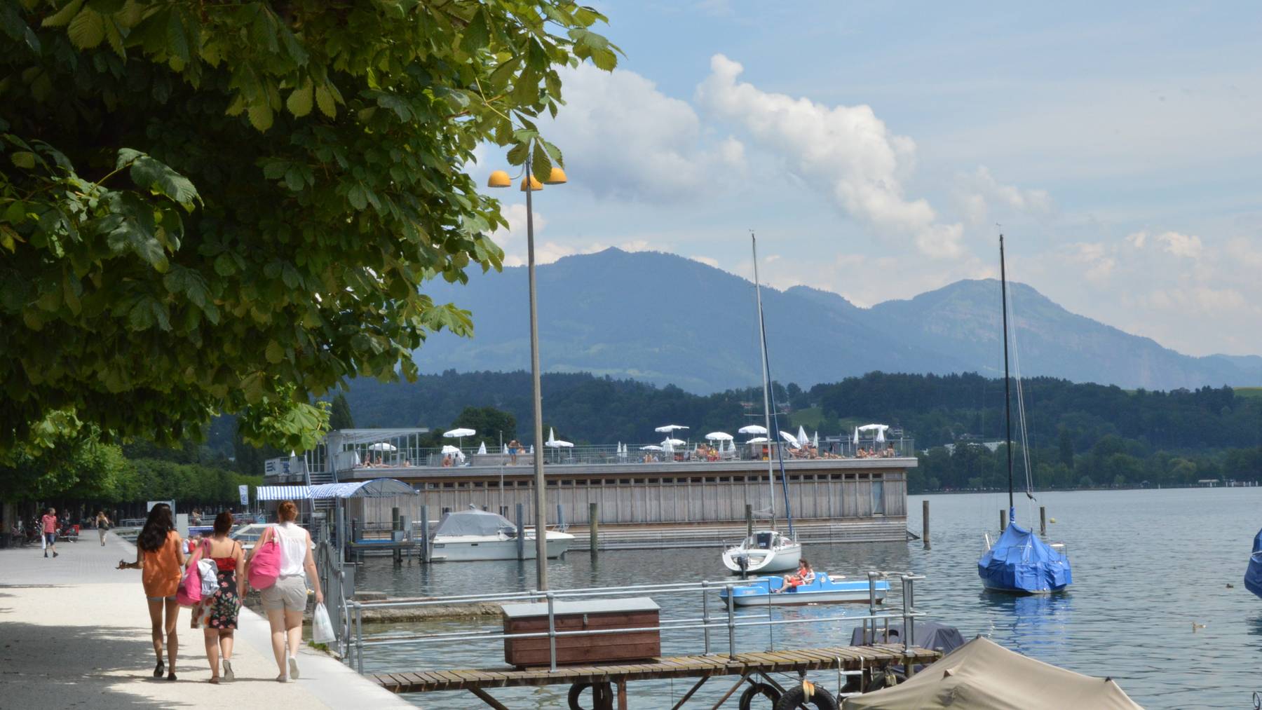 Die Seebadi in der Stadt Luzern.