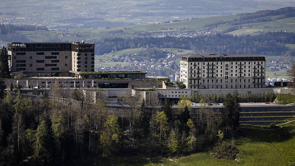 Die Armee hat ihren Assistenzdienst für die Ukraine-Friedenskonferenz gestartet: Hotels auf dem Bürgenstock. (Archivbild)
