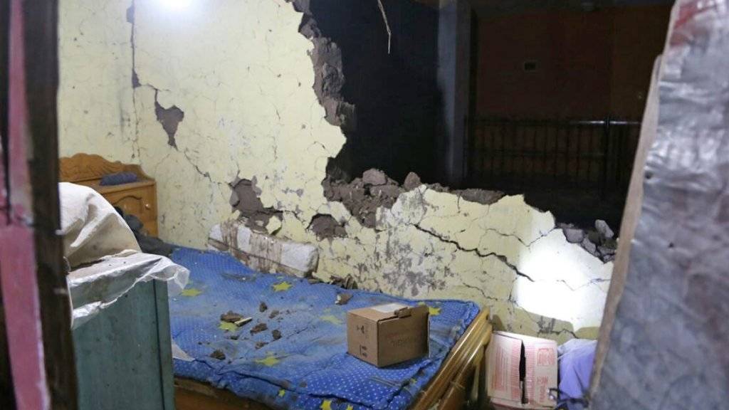 Mehr als hundert Häuser wurden durch das Erdbeben in Peru zerstört.