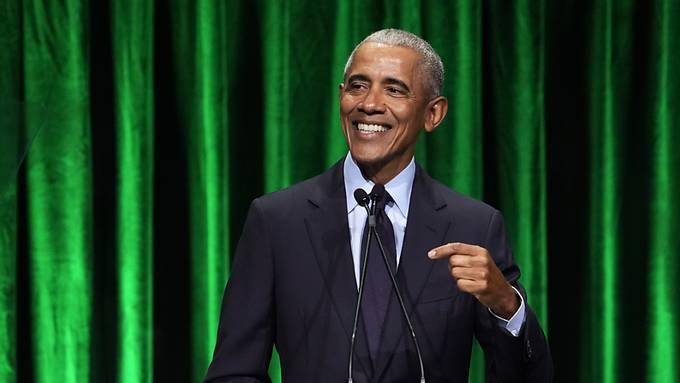 Gut gelaunter Barack Obama wird in Zürich gefeiert