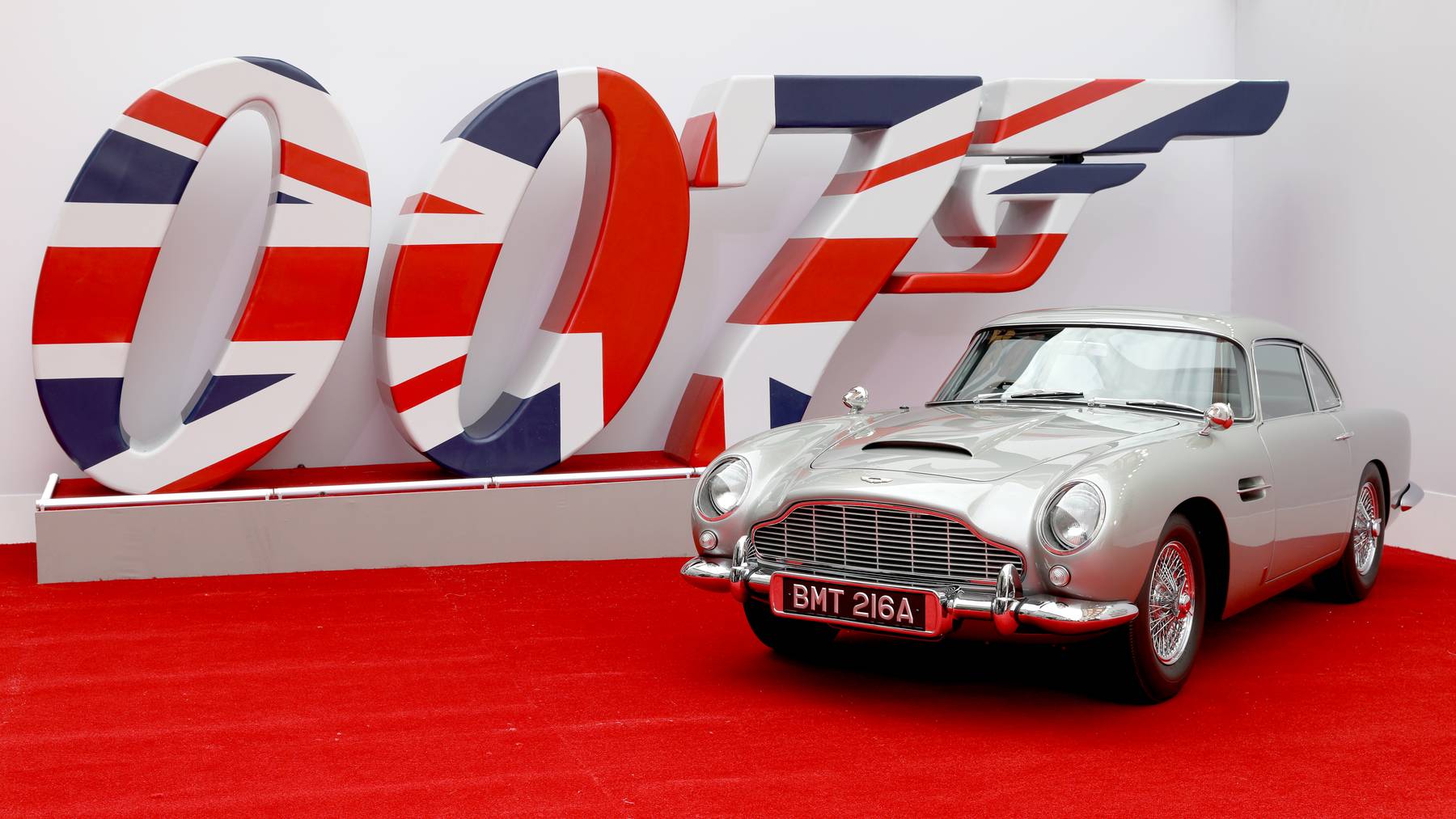 Aston Martin 007 James Bond