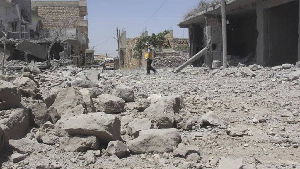 Das Dorf Ehsim in Idlib nach einem syrischen Angriff am 3. Juni. (Archivbild)